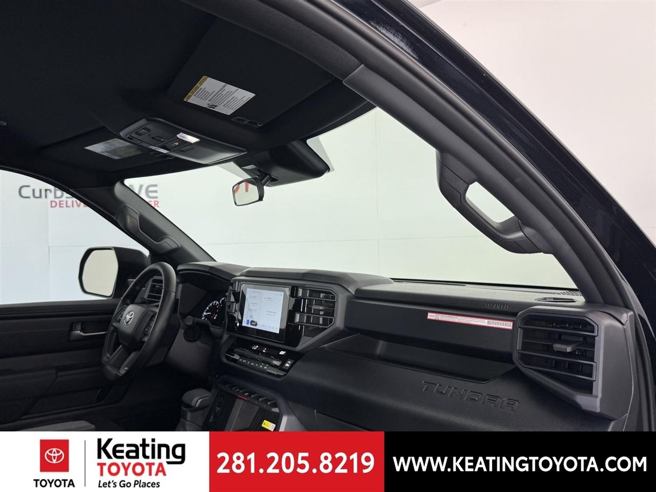Toyota Tundra SR5 CrewMax 4WD 2026