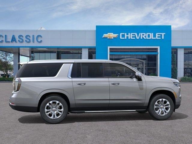 Chevrolet Suburban LT 2026