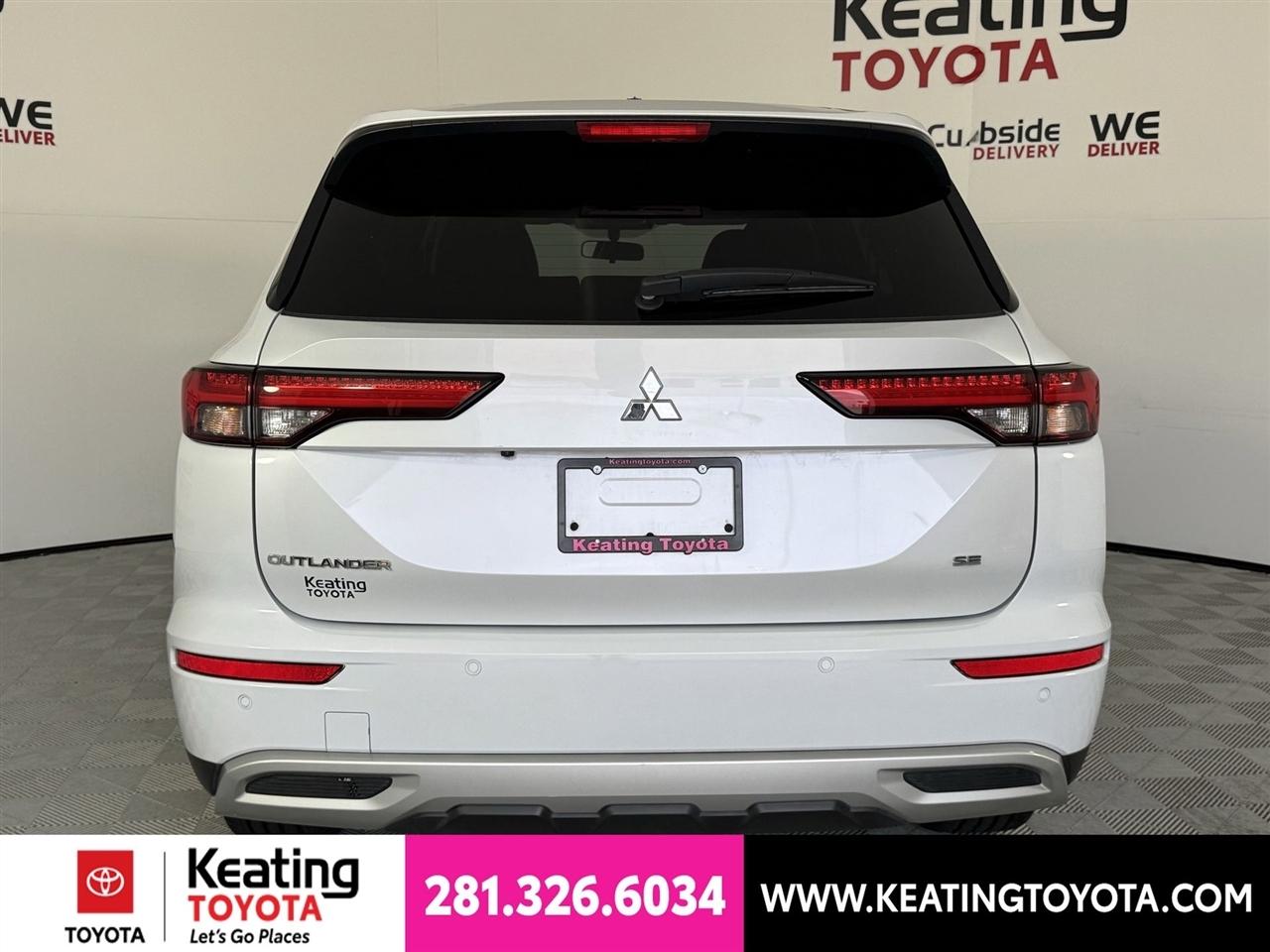Mitsubishi Outlander SE 2WD 2022