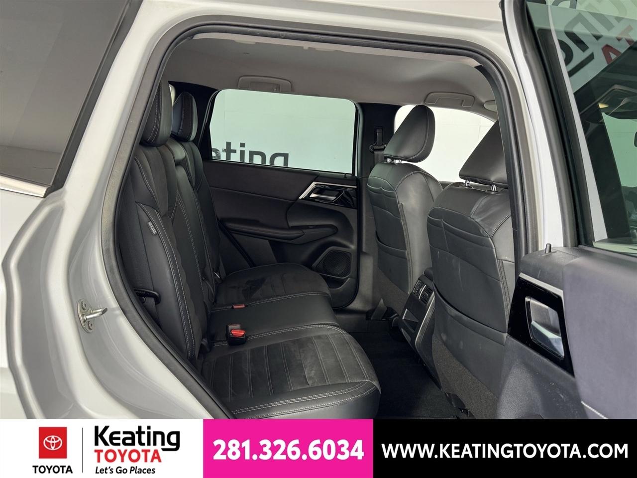 Mitsubishi Outlander SE 2WD 2022