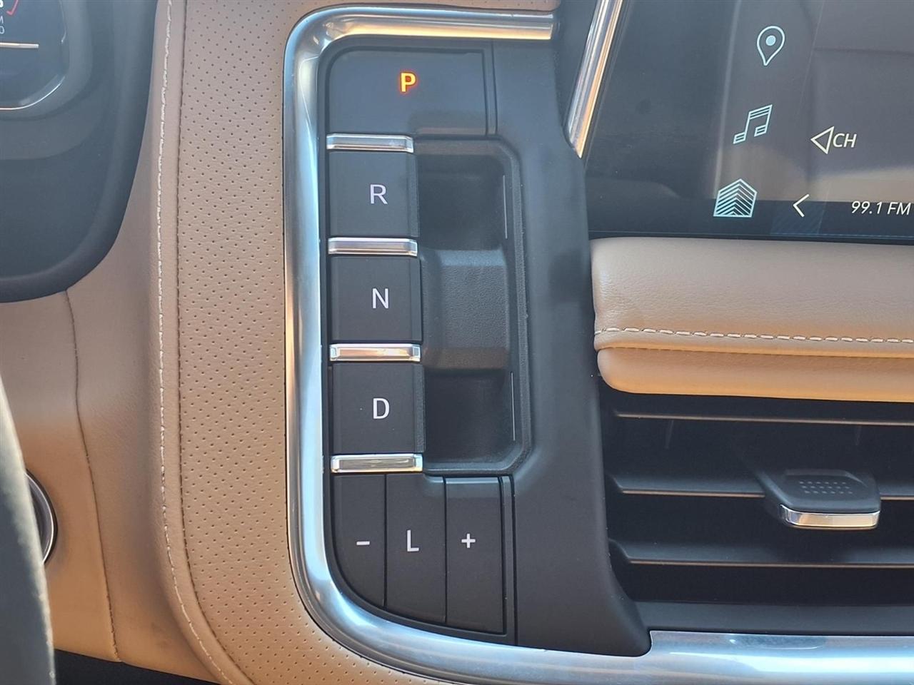 Chevrolet Tahoe Premier 2023