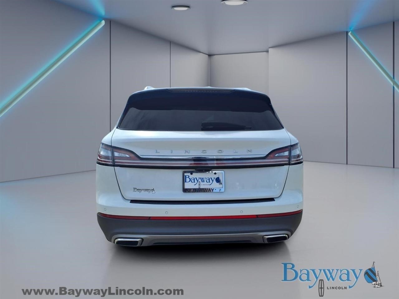 Lincoln Nautilus Base 2023