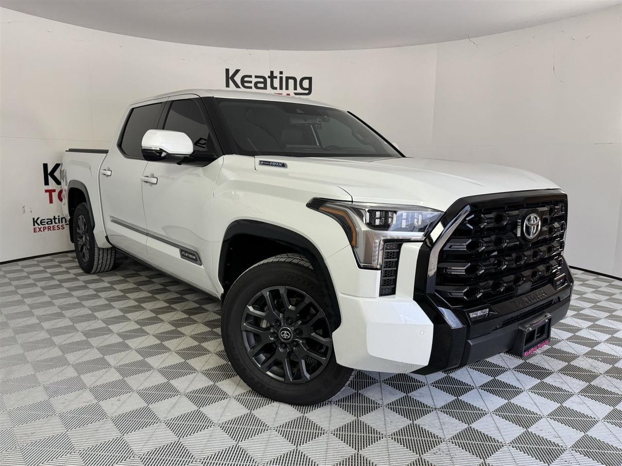 Toyota Tundra Platinum CrewMax 4WD Hybrid 2025