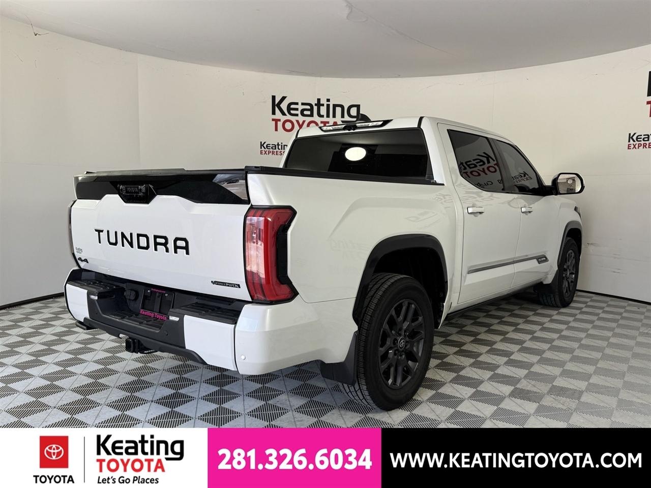 Toyota Tundra Platinum CrewMax 4WD Hybrid 2025
