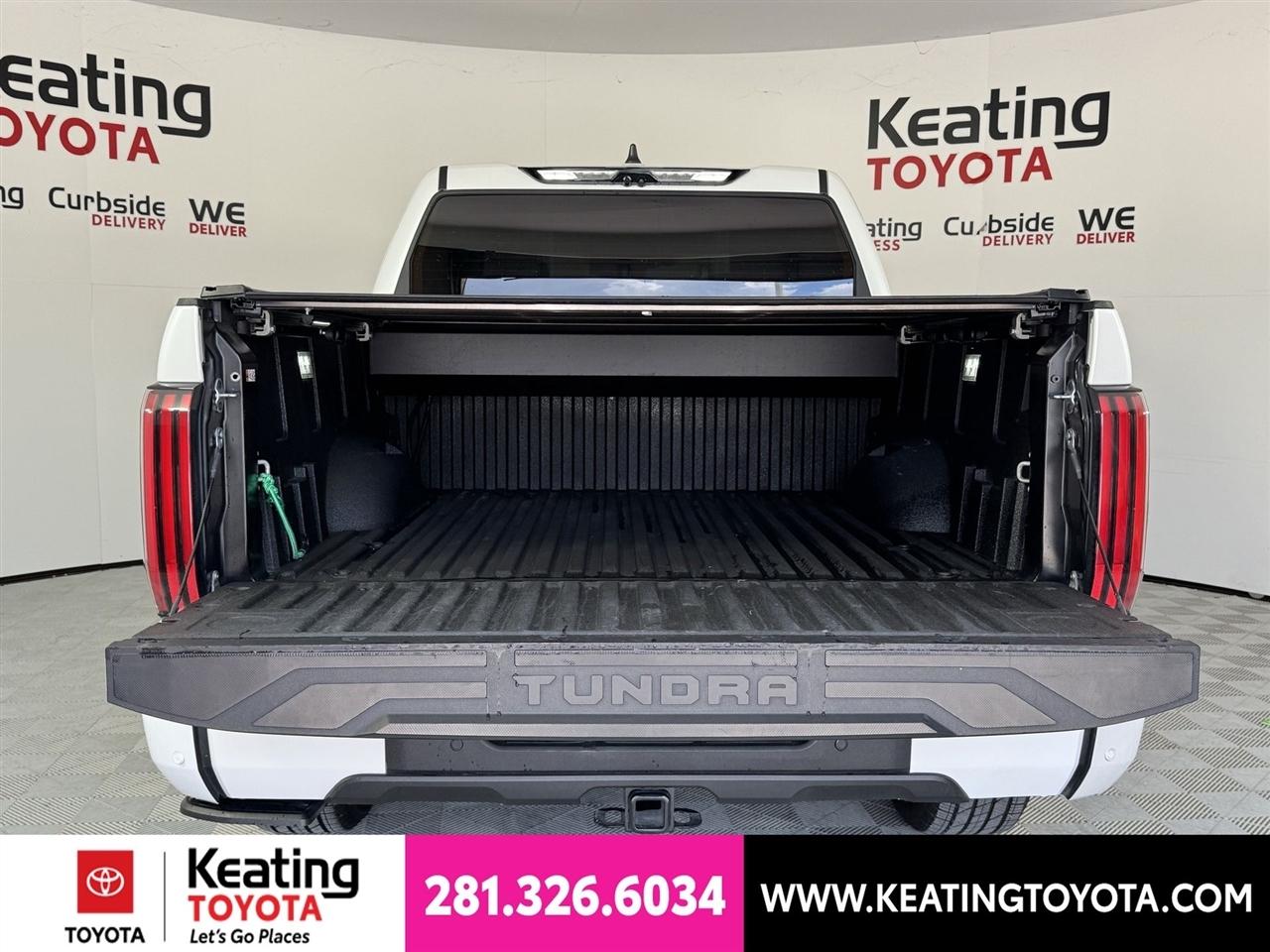 Toyota Tundra Platinum CrewMax 4WD Hybrid 2025