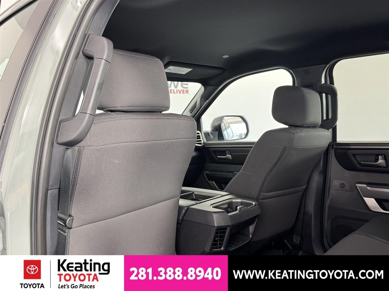 Toyota Tundra SR5 CrewMax 2WD 2026
