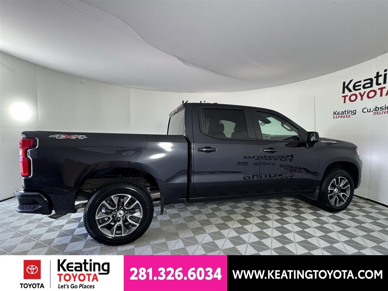 Chevrolet Silverado 1500 RST Crew Cab 4WD 2022