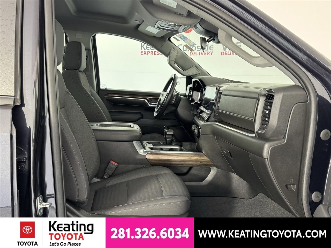 Chevrolet Silverado 1500 RST Crew Cab 4WD 2022