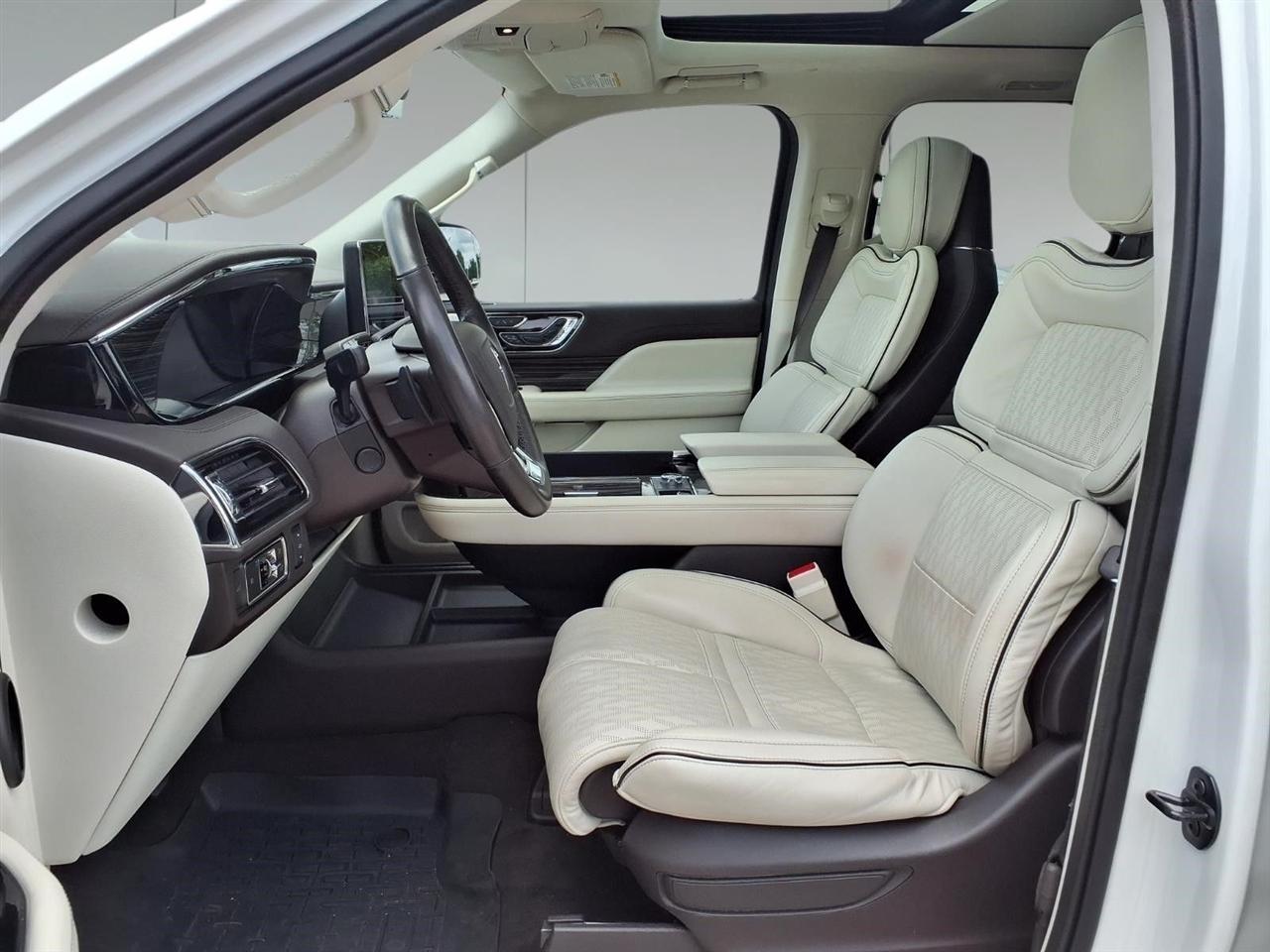 Lincoln Navigator Black Label 4WD 2023