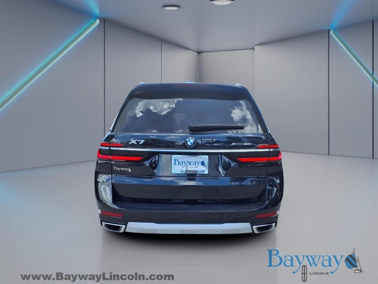 BMW X7 xDrive40i 2025
