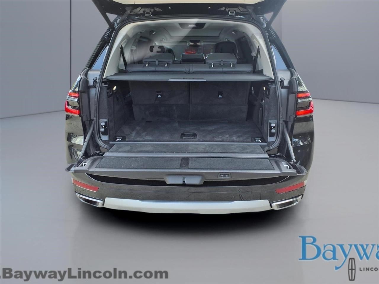 BMW X7 xDrive40i 2025