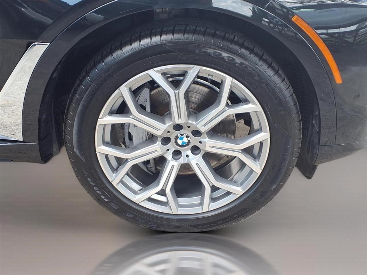 BMW X7 xDrive40i 2025