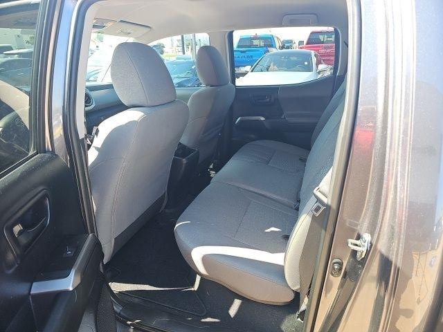 Toyota Tacoma SR5 Double Cab Long Bed V6 6AT 2WD 2017