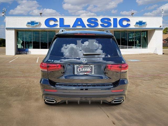 Mercedes-Benz GLB-Class GLB 250 2023