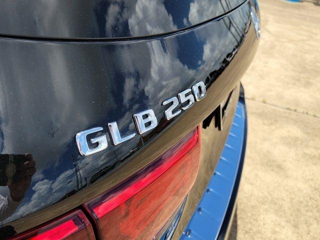 Mercedes-Benz GLB-Class GLB 250 2023