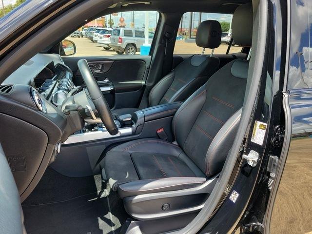 Mercedes-Benz GLB-Class GLB 250 2023