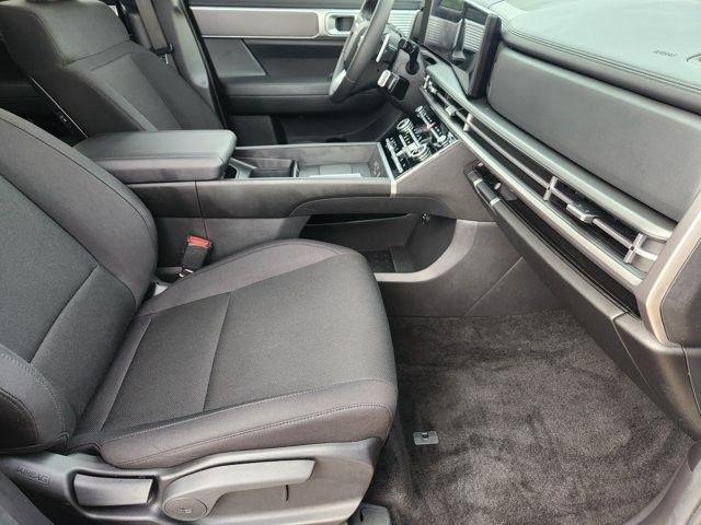 Hyundai Santa Fe SE 2026