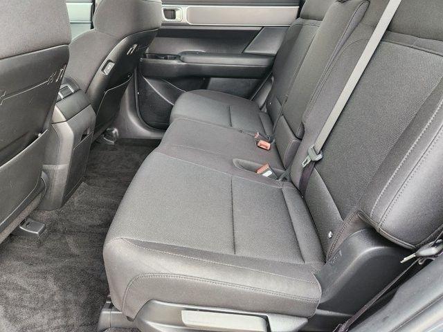 Hyundai Santa Fe SE 2026