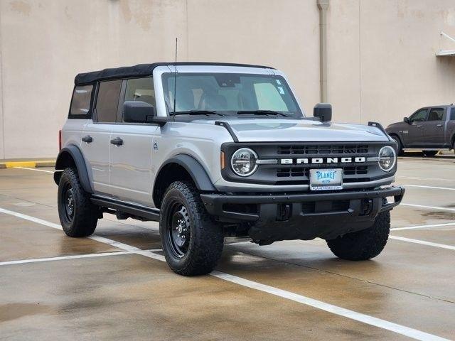 Ford Bronco Black Diamond 4-Door 2022