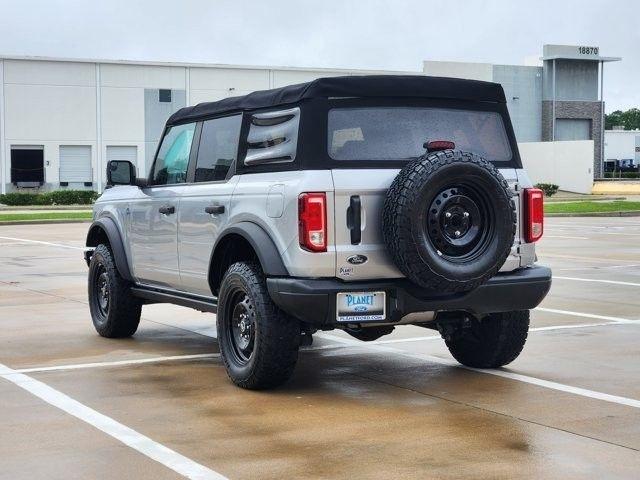Ford Bronco Black Diamond 4-Door 2022