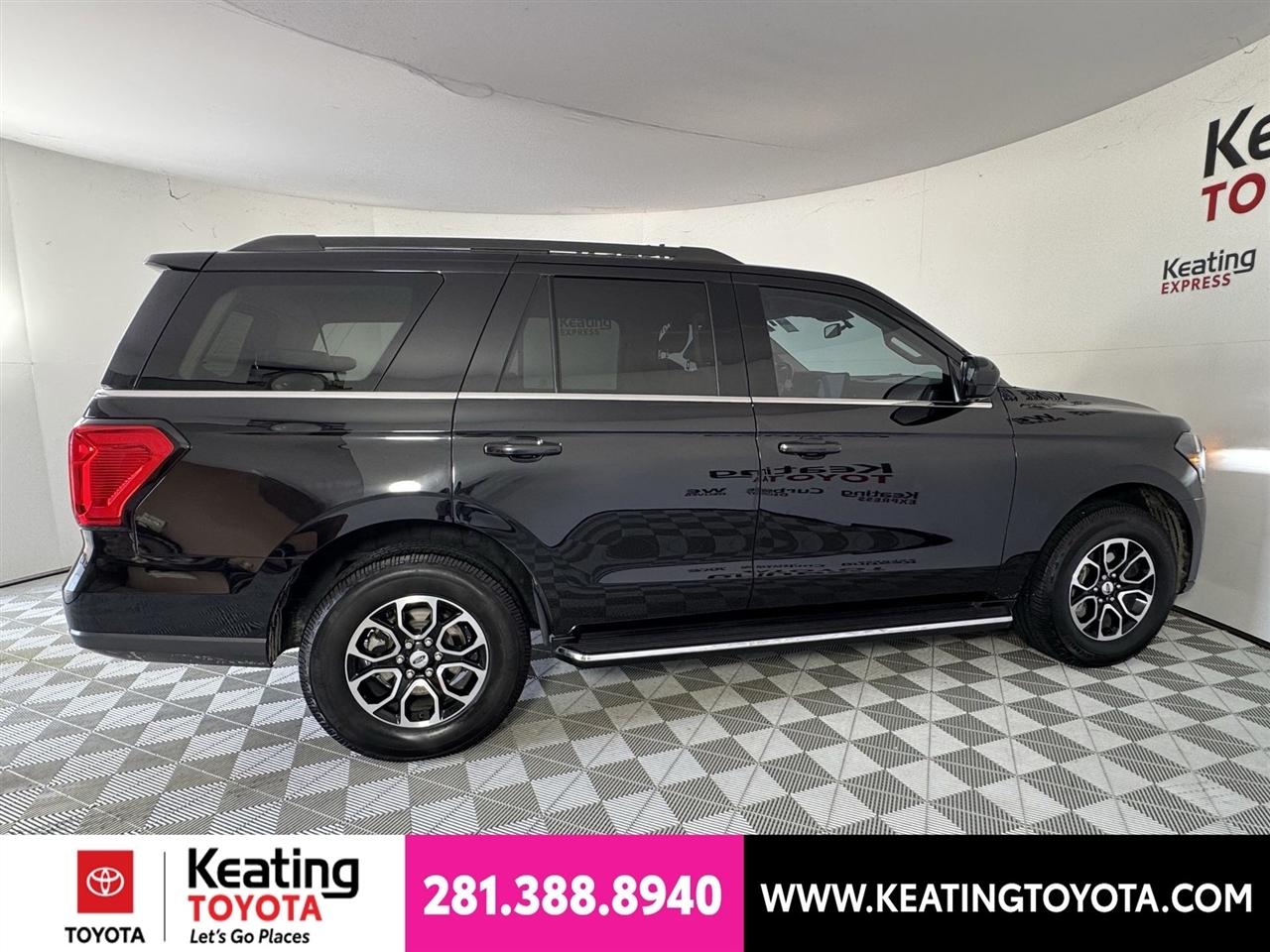 Ford Expedition XLT 2022