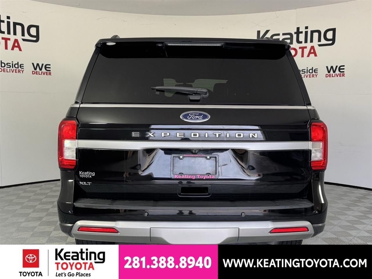 Ford Expedition XLT 2022