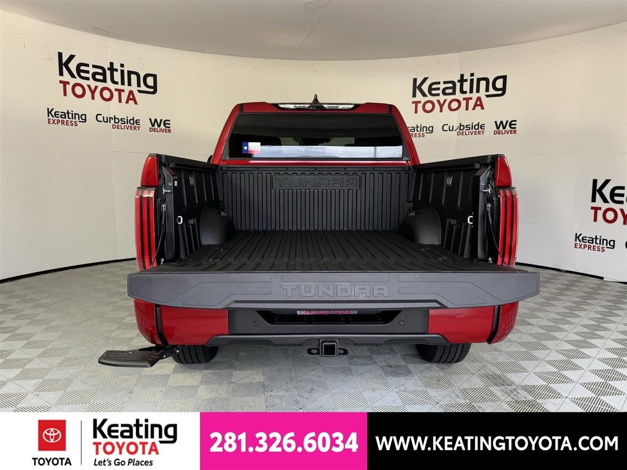 Toyota Tundra Platinum CrewMax 4WD 2026
