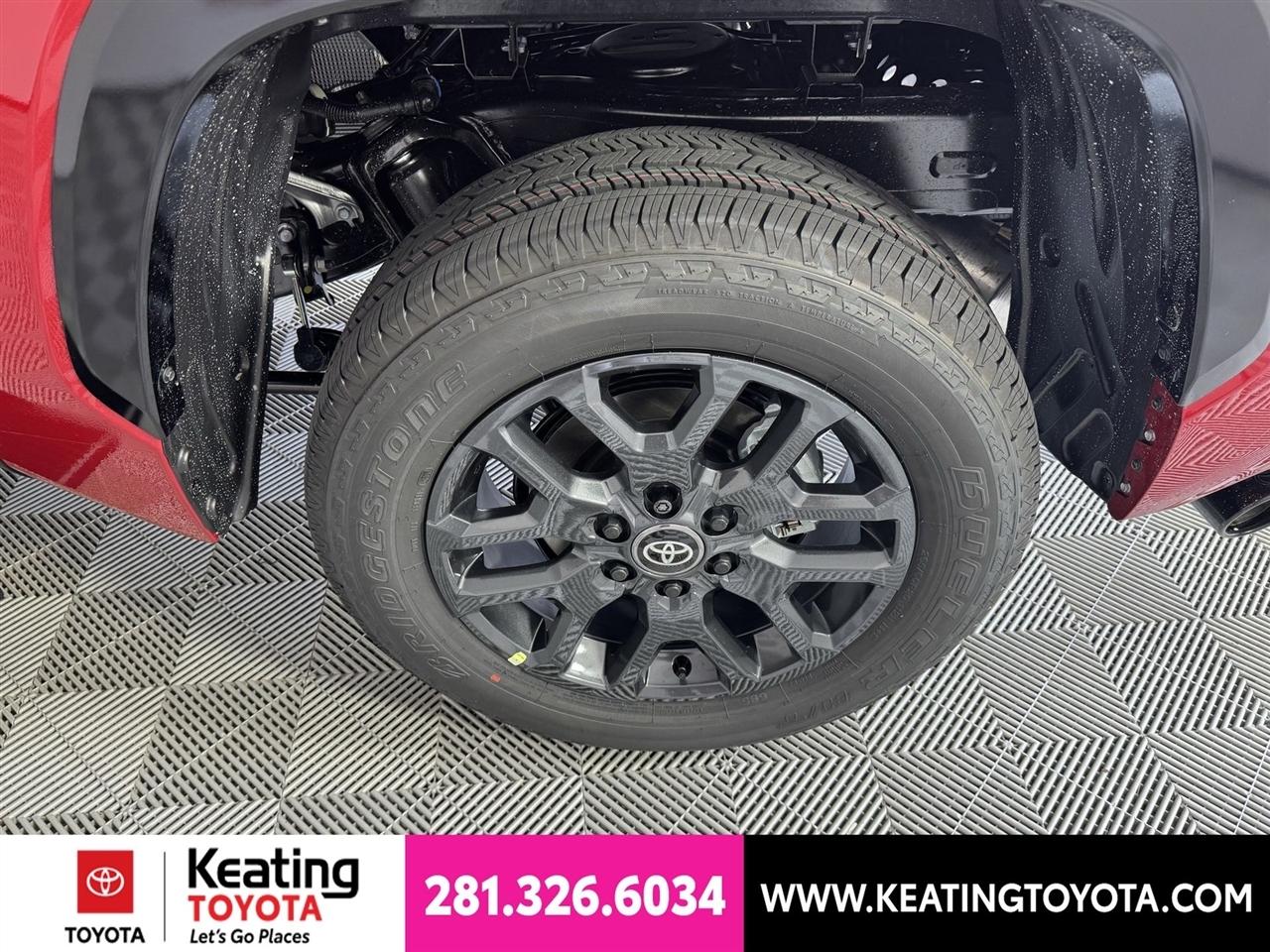 Toyota Tundra Platinum CrewMax 4WD 2026