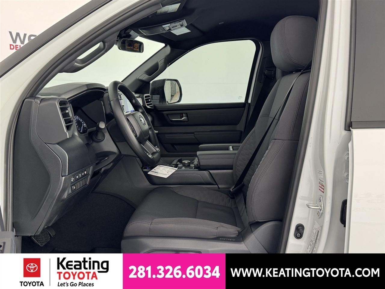 Toyota Tundra SR5 CrewMax 4WD 2026