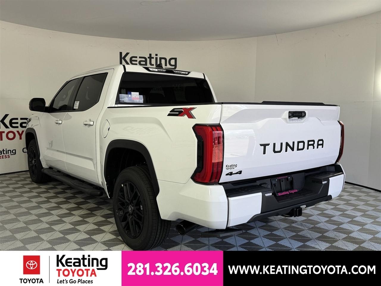 Toyota Tundra SR5 CrewMax 4WD 2026