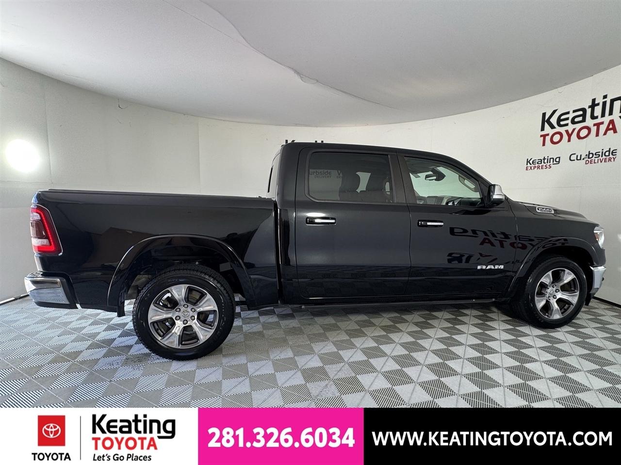 RAM 1500 Laramie Crew Cab SWB 2WD 2019