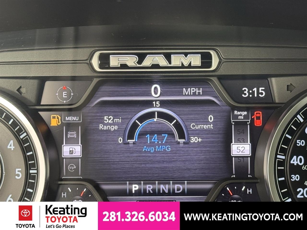 RAM 1500 Laramie Crew Cab SWB 2WD 2019