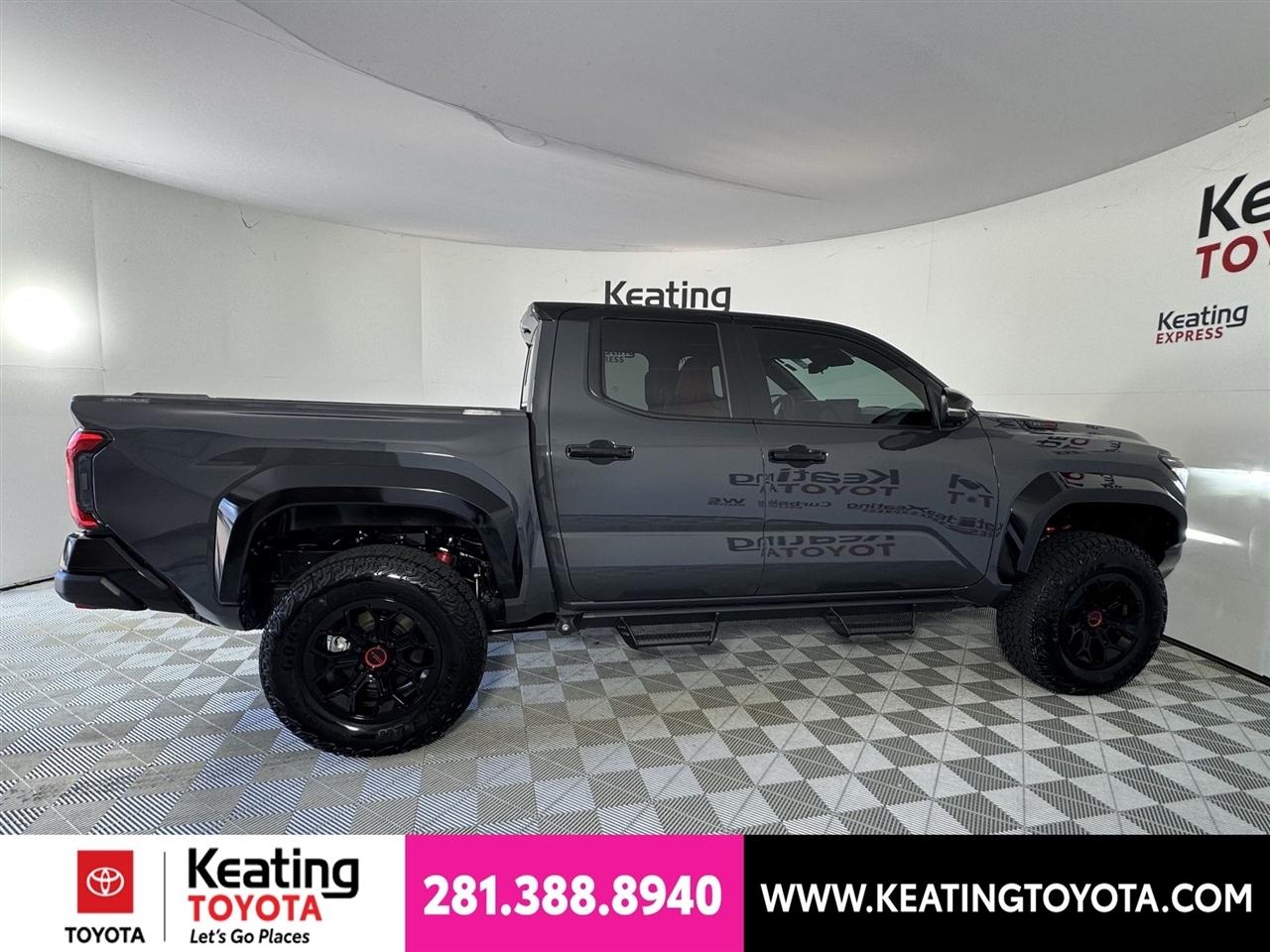 Toyota Tacoma Double Cab 4WD 2025
