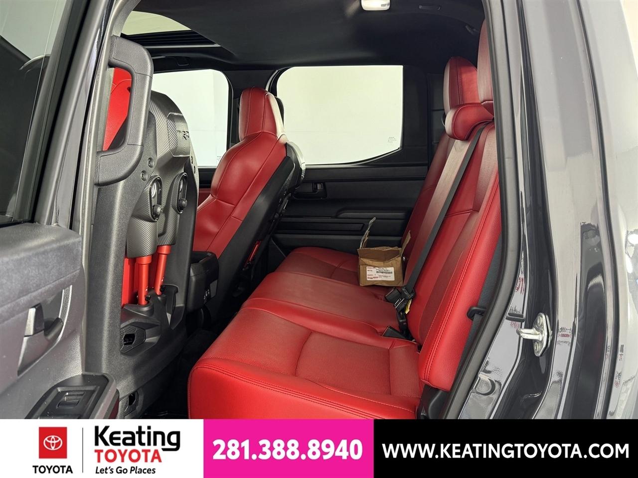 Toyota Tacoma Double Cab 4WD 2025