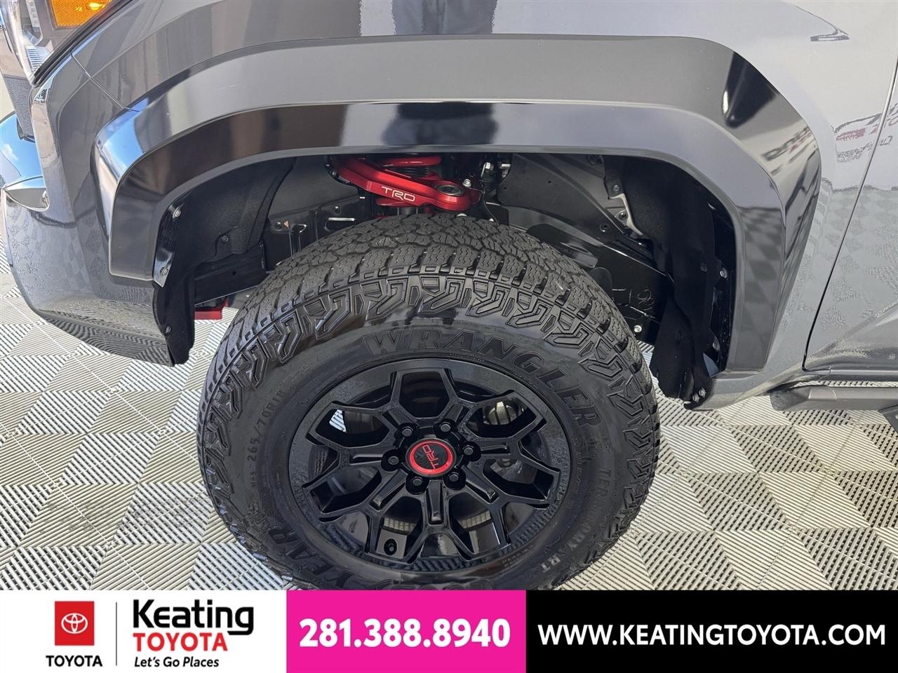 Toyota Tacoma Double Cab 4WD 2025