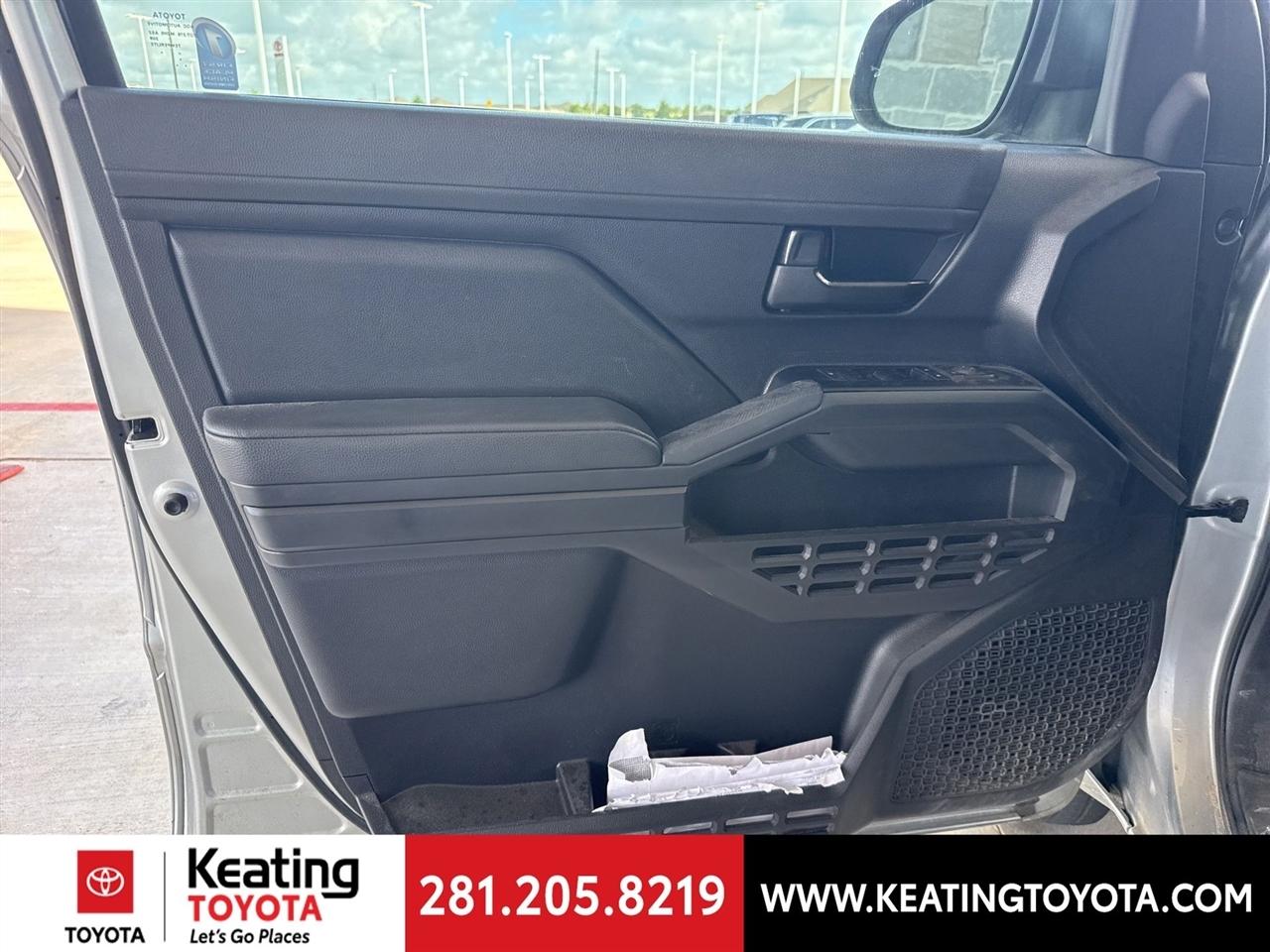 Toyota Tacoma SR Double Cab 4WD 2025
