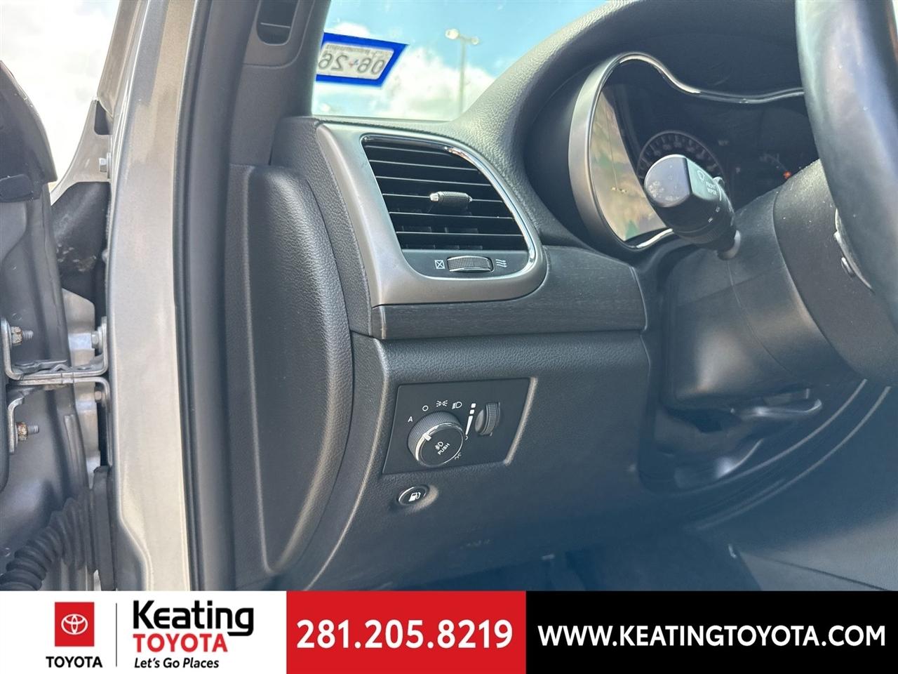 Jeep Grand Cherokee Laredo 2WD 2018