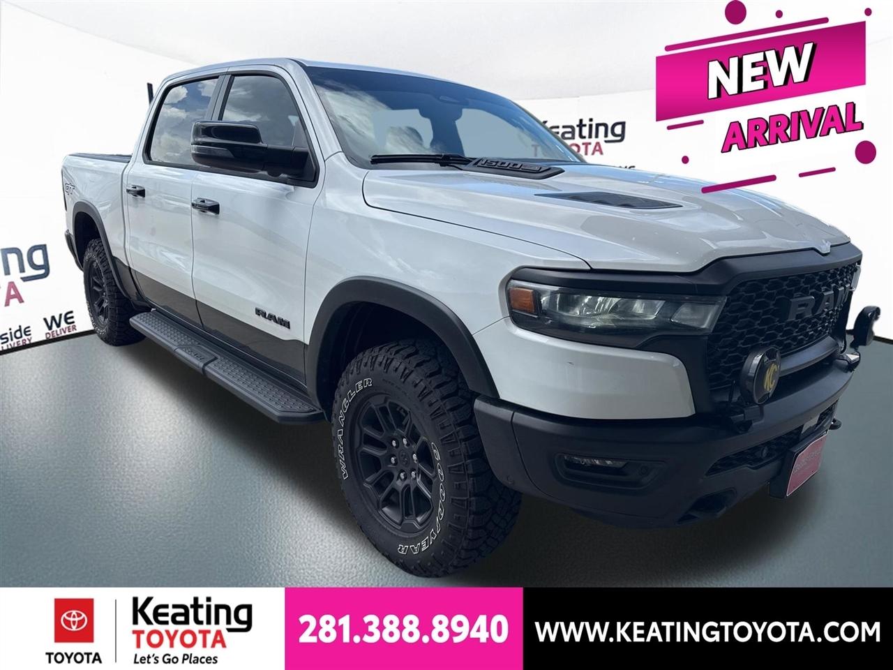RAM 1500 Rebel Crew Cab SB 4WD 2025