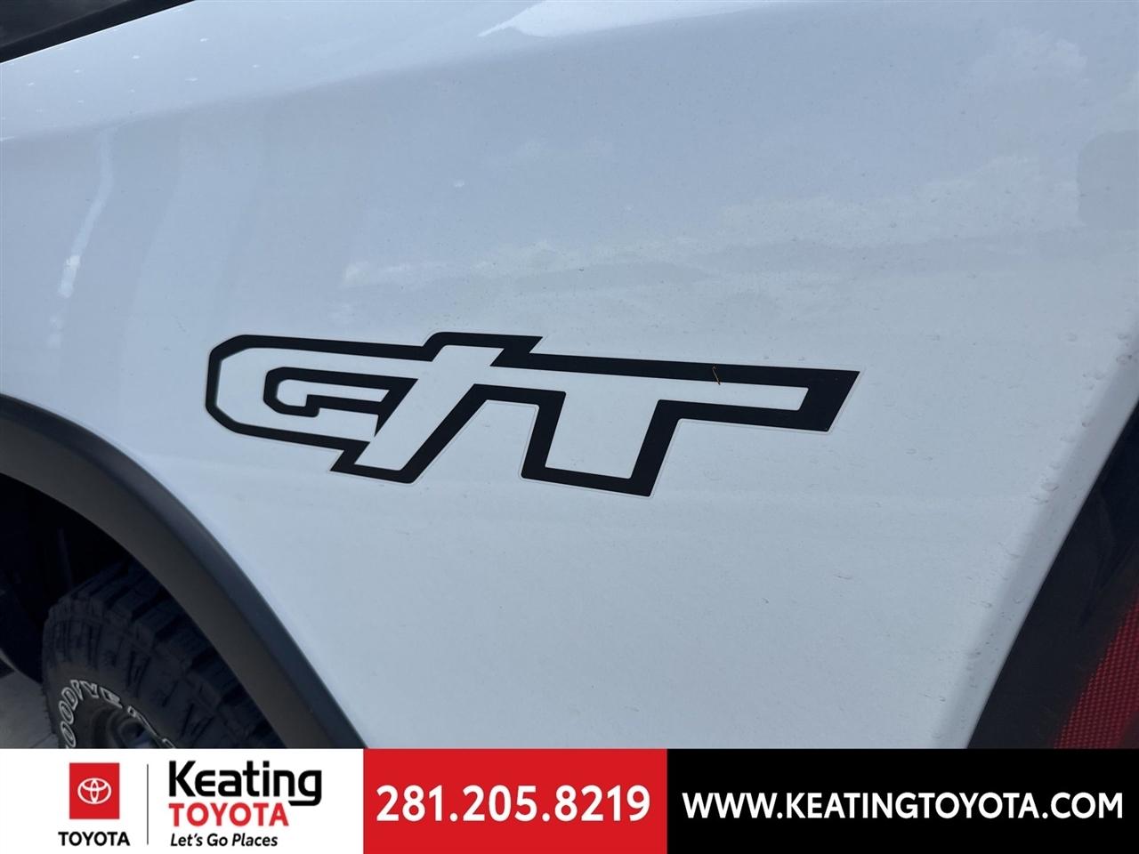 RAM 1500 Rebel Crew Cab SB 4WD 2025