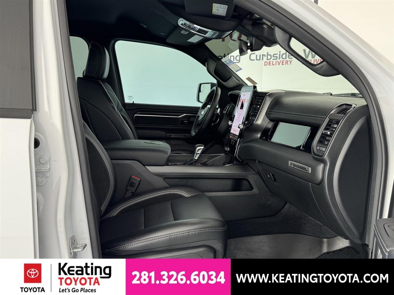 RAM 1500 Rebel Crew Cab SB 4WD 2025