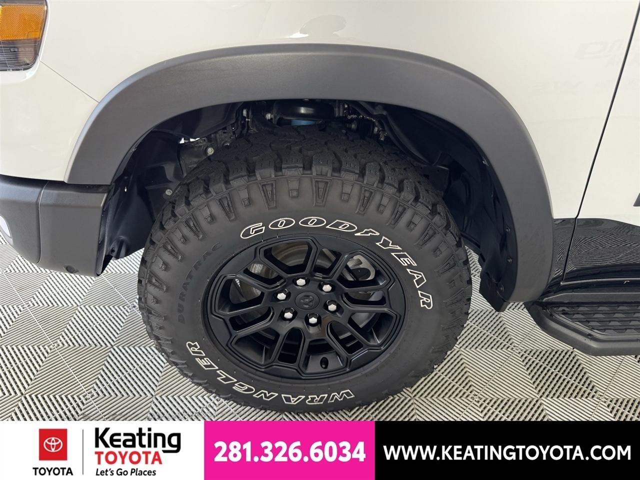 RAM 1500 Rebel Crew Cab SB 4WD 2025