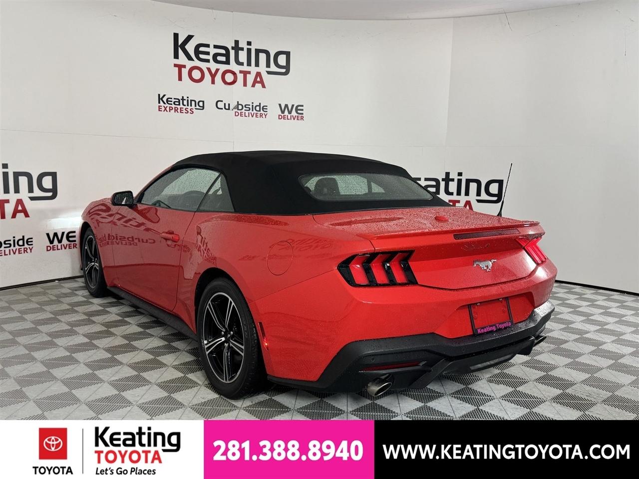 Ford Mustang EcoBoost Premium Convertible 2025