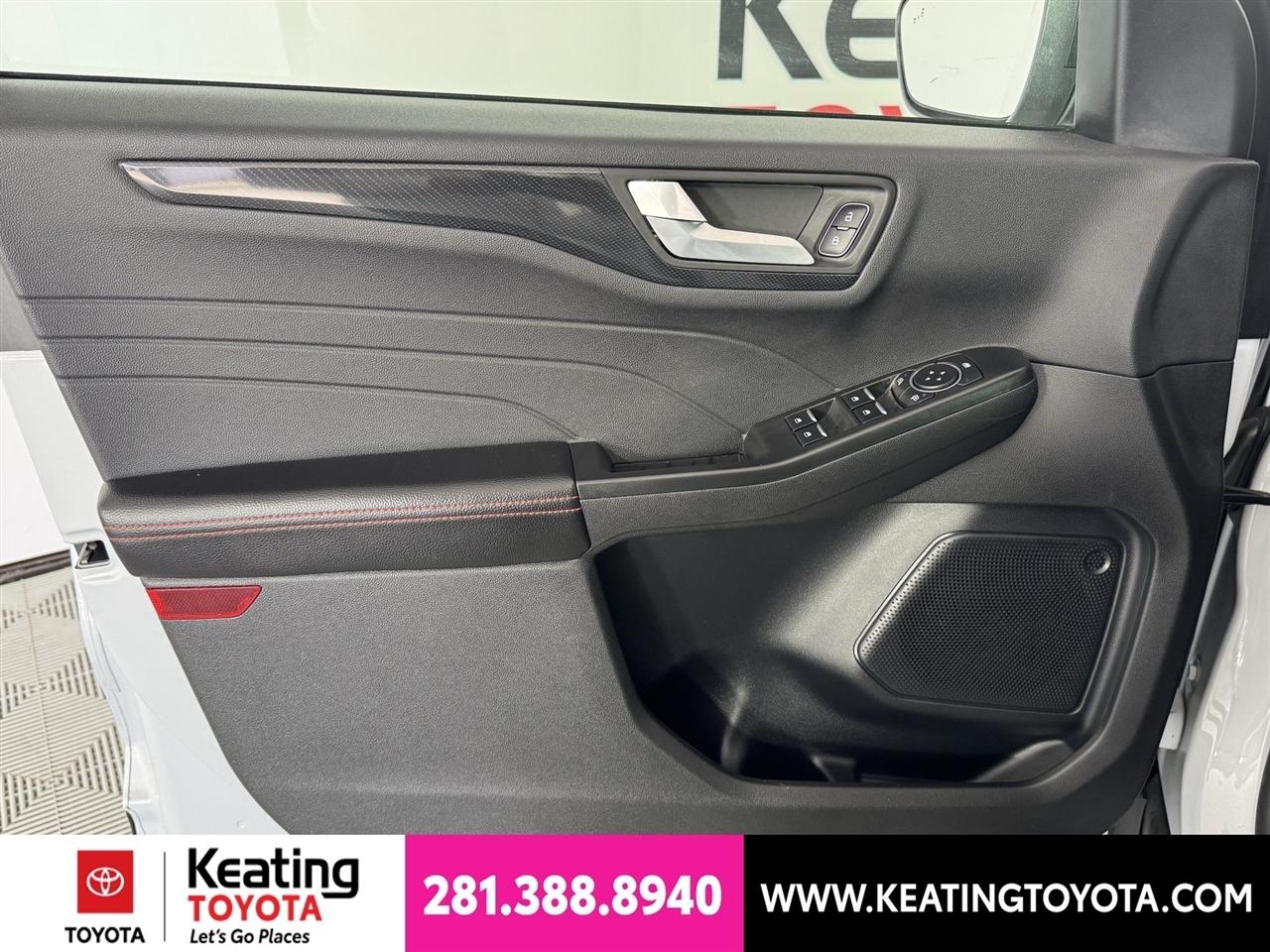 Ford Escape ST-Line 2025