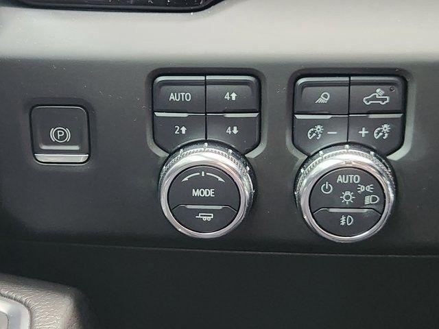 GMC Sierra 1500 Denali Crew Cab Short Box 4WD 2023