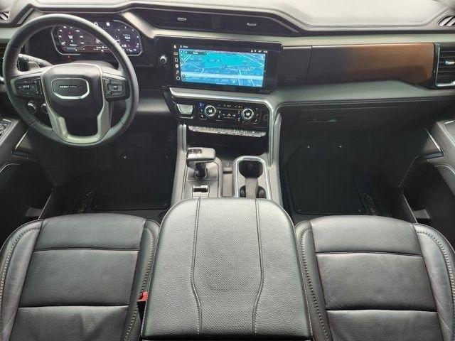 GMC Sierra 1500 Denali Crew Cab Short Box 4WD 2023