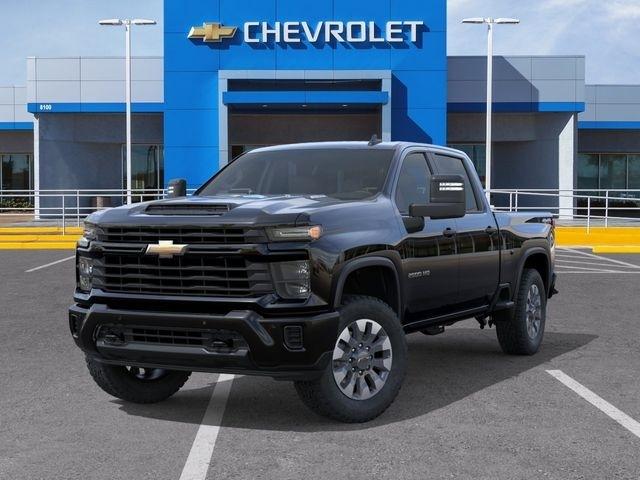 Chevrolet Silverado 2500HD Custom Crew Cab Long Box 4WD 2026