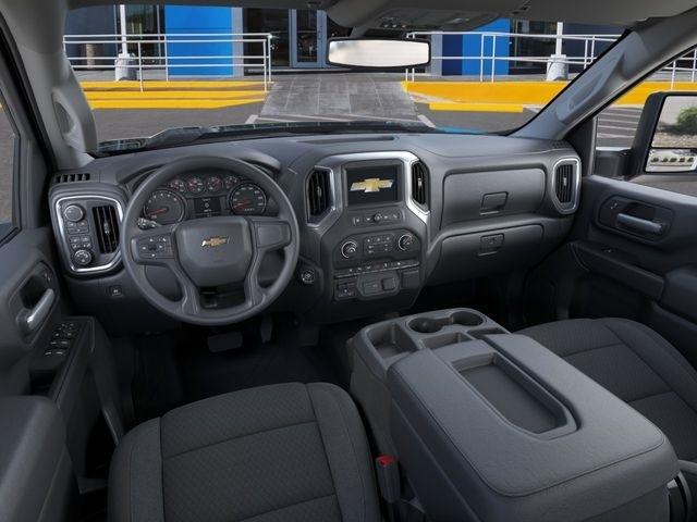 Chevrolet Silverado 2500HD Custom Crew Cab Long Box 4WD 2026