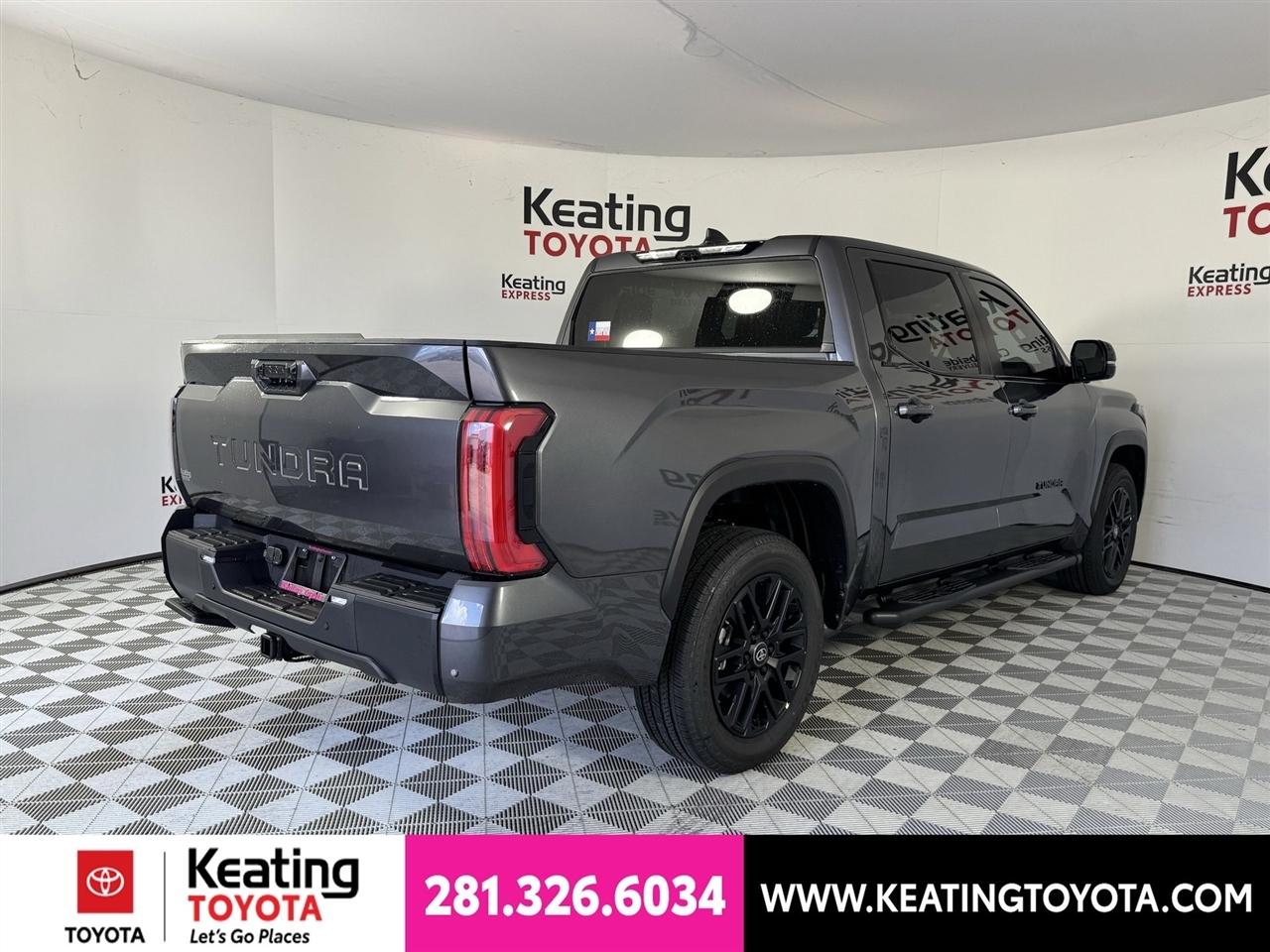Toyota Tundra Limited CrewMax 2WD 2026