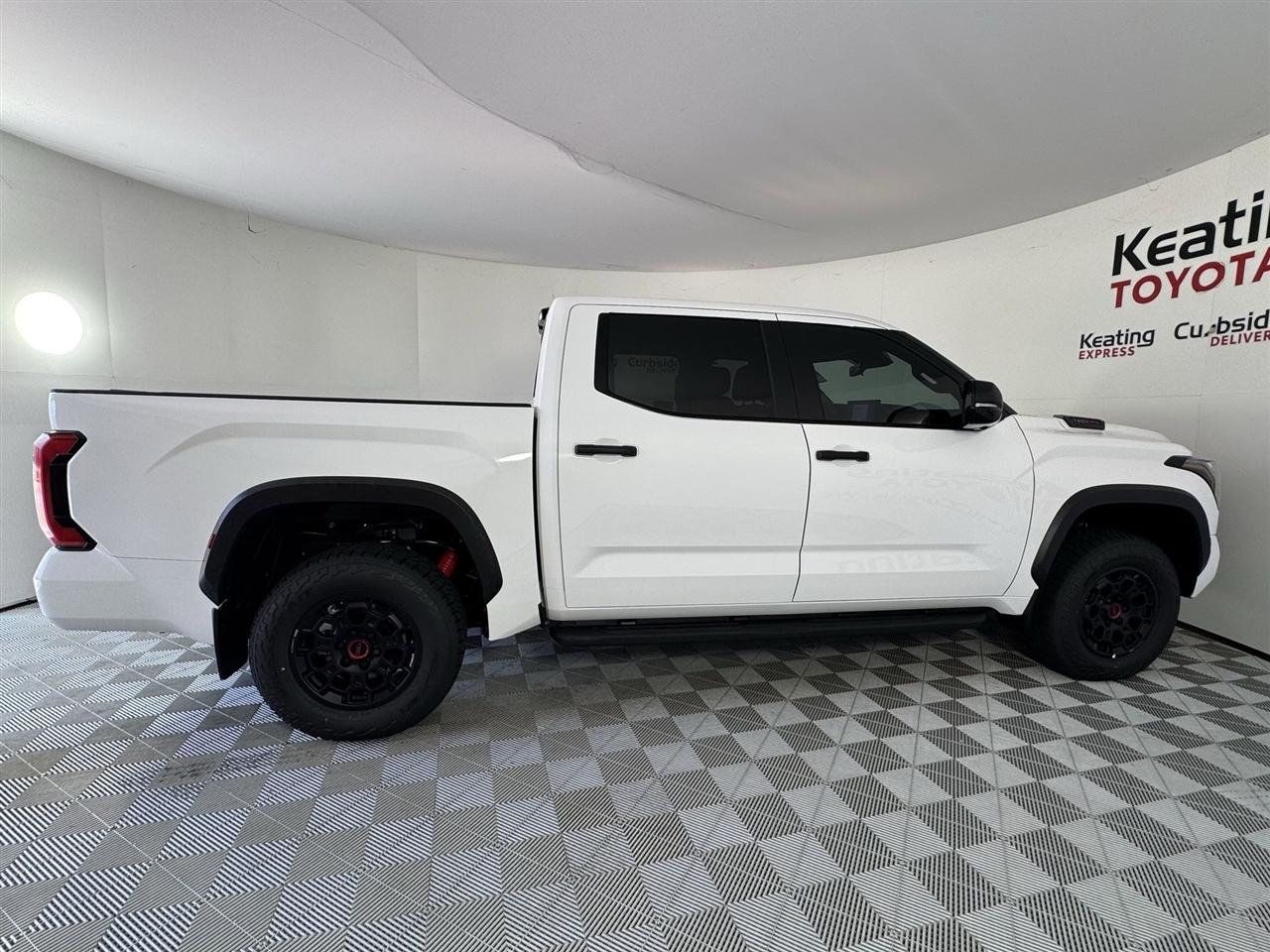 Toyota Tundra TRD PRO CrewMax 4WD Hybrid 2026