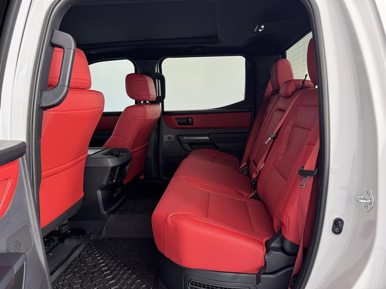 Toyota Tundra TRD PRO CrewMax 4WD Hybrid 2026